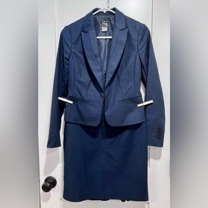 Ann Taylor skirt suit jacket